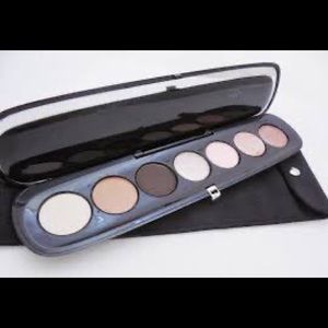 NIB Marc Jacobs 7 pan eyeshadow palette in 206 The Lolita